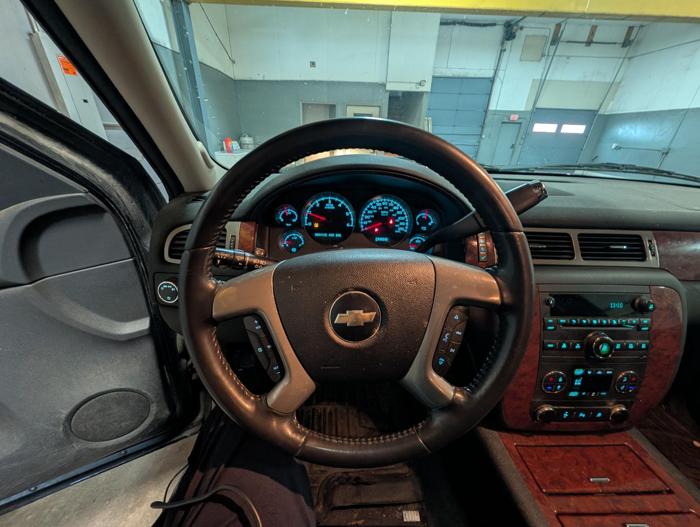 2009 chevrolet tahoe ltz-4wd with 135903 miles for sale near elk-river, minnesota 055d9e1326644465825724b824950fa2.jpg