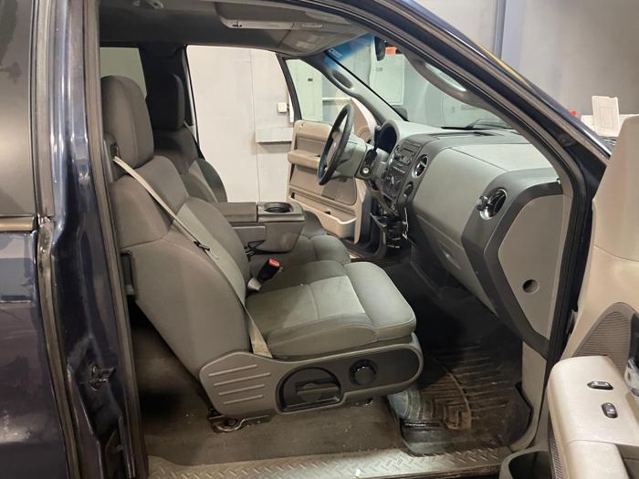 2005 ford f-150 styleside with 169393 miles for sale near elk-river, minnesota 055dabb10817467bba9cd3aefed09171.jpg