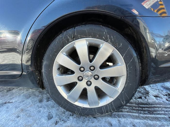 2005 toyota avalon xl for sale near elk-river, minnesota 05812189accb42b19790df239b51e86f.jpeg