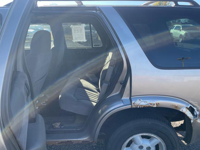 1999 chevrolet blazer 4-door-4wd with 134388 miles for sale near hastings, minnesota 058ac43d46a4457c9a2ea568c7884797.jpeg