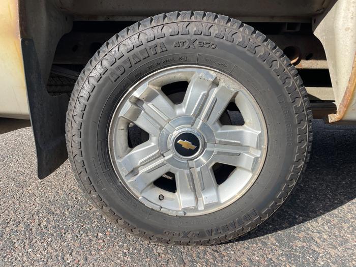 2009 chevrolet silverado-1500 lt1-ext.-cab-long-box-4wd with 200849 miles for sale near north-branch, minnesota 058de955e158412a8676222b181eab22.jpeg