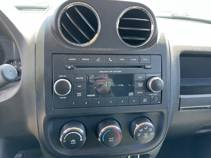 2016 jeep patriot sport-4wd with 154631 miles for sale near burnsville, minnesota 05948842a33e49a0bf11f4fb3c3bd8ea.jpeg