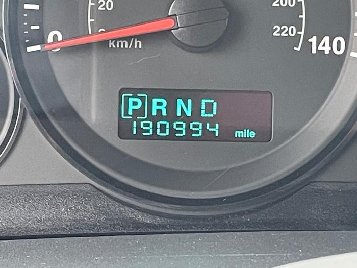 2006 jeep grand-cherokee laredo with 190994 miles for sale near elk-river, minnesota 059c879acb12433cb4e41594672dbeaa.jpeg