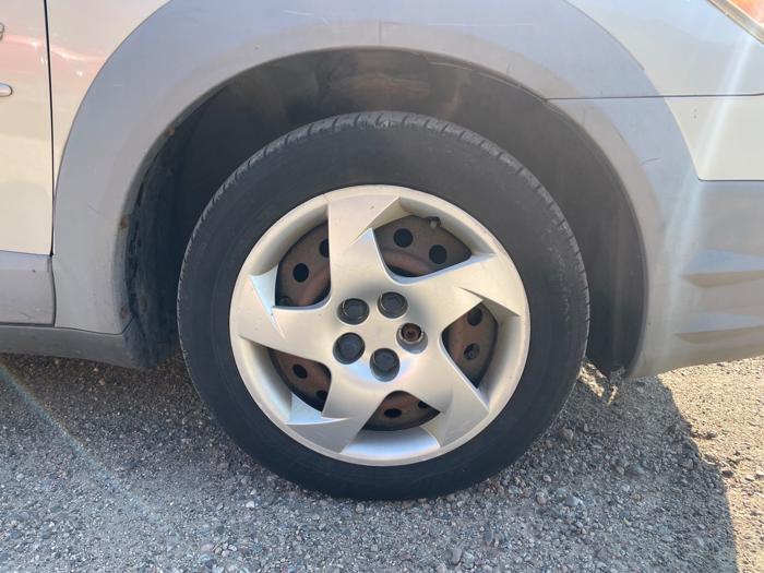 2003 pontiac vibe base with 299999 miles for sale near elk-river, minnesota 05c3e271accc46adbd1f58d7d40c0106.jpeg