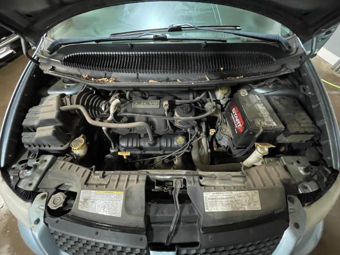 2004 Dodge Caravan