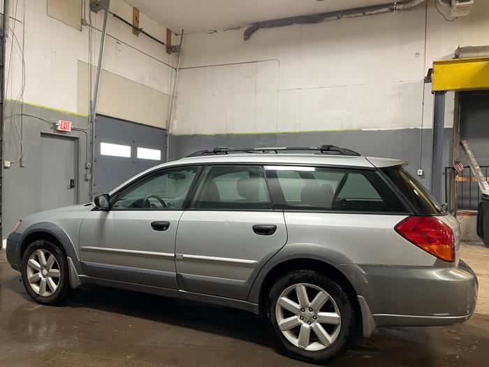 2006 subaru outback 2.5i with 133635 miles for sale near elk-river, minnesota 05f04f43d35b4b34b39c3b339bccec29.jpg