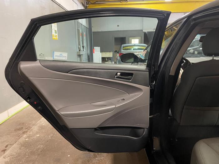 2013 hyundai sonata with 107765 miles for sale near elk-river, minnesota 05f93bbbd0474c8489e4ad35cb375b6f.jpg