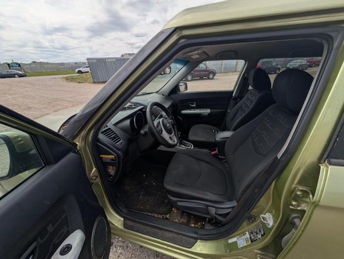 2012 kia soul ! with 279020 miles for sale near elk-river, minnesota 0600d3e0bcb840d6a89ae95a2a04769b.jpg