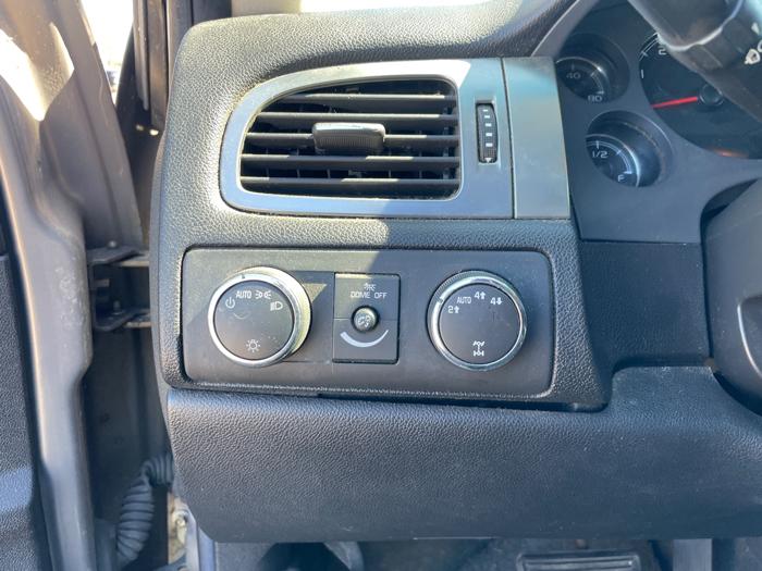2007 chevrolet suburban ls-1500-4wd with 169908 miles for sale near mora, minnesota 061c16d940b34cfb91f4102faccf2354.jpeg