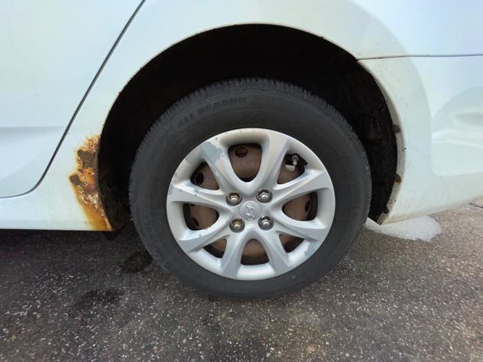 2014 hyundai accent gls-4-door with 168208 miles for sale near elk-river, minnesota 06441c0f95f34b88923f7890d6b0f95a.jpeg