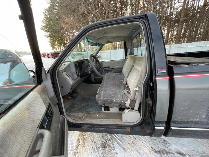 1991 gmc sierra-c-k-1500 reg.-cab-8-ft.-bed-2wd with 176147 miles for sale near elk-river, minnesota 064c9f197dc3472790be5ff2bcf4c7c2.jpeg