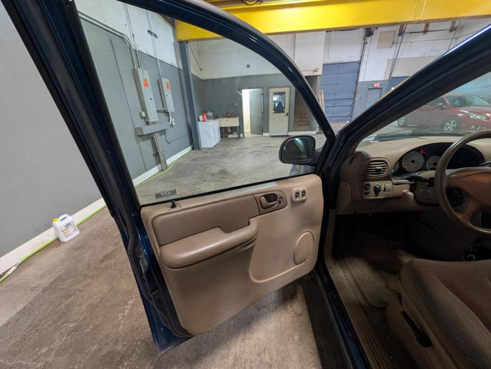 2002 dodge caravan se with 192283 miles for sale near elk-river, minnesota 066698467d3244248f5509f0dc7a74b1.jpg