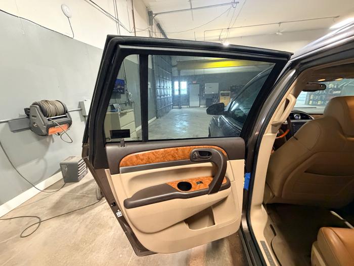 2008 buick enclave cxl-awd with 190346 miles for sale near elk-river, minnesota 0669d437e18a4a84bfa8a476dbe2528b.jpeg