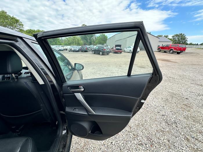 2013 mazda mazda3 i-grand-touring-mt-5-door with 130950 miles for sale near elk-river, minnesota 067441a5edde47a0aab90c4931856658.jpeg