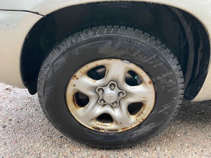 2005 toyota highlander 2wd with 232420 miles for sale near elk-river, minnesota 067b3ba153bf4869b50b6105855ce292.jpeg