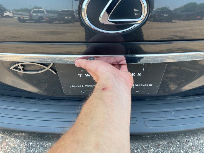 2004 lexus rx-330 2wd with 184541 miles for sale near white-bear-lake, minnesota 067edf5bcd2b4009b061c225508a5d18.jpeg