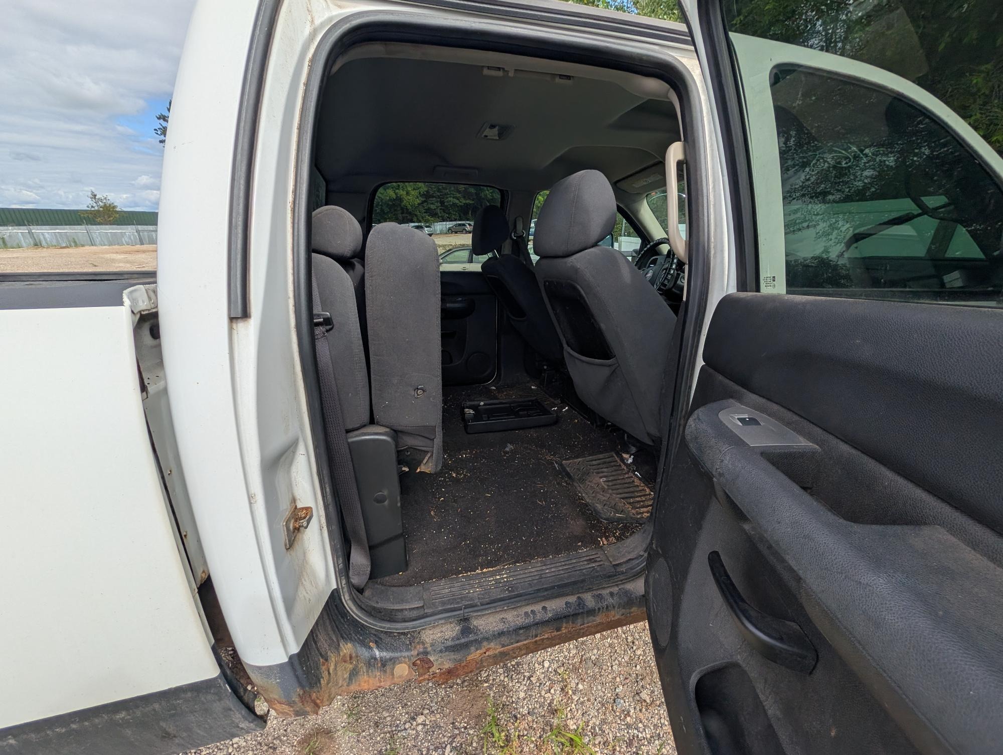 2007 gmc sierra-2500hd sle1-crew-cab-4wd for sale near elk-river, minnesota 0689dbf18c0a4d8a8f8174506a86d95f.jpg
