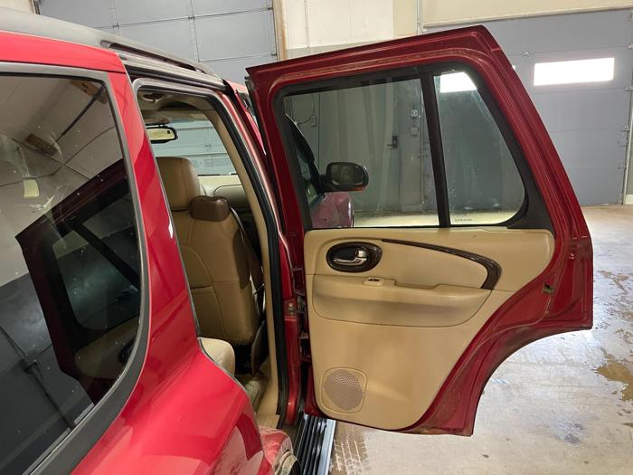 2004 Buick Rainier
