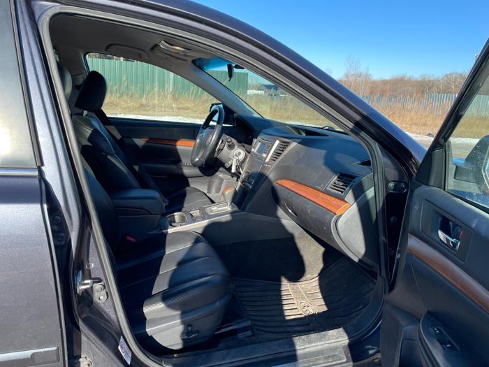 2013 subaru outback 2.5i-limited with 151995 miles for sale near elk-river, minnesota 06b6c437618c48faa413698d730b45b4.jpg