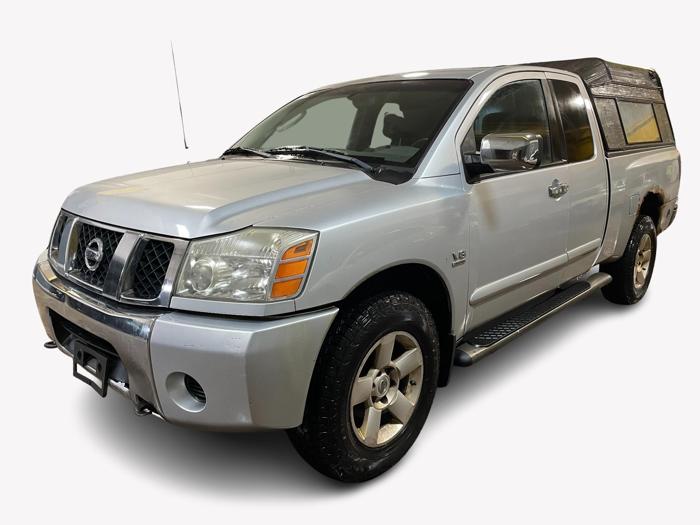 2004 Nissan Titan