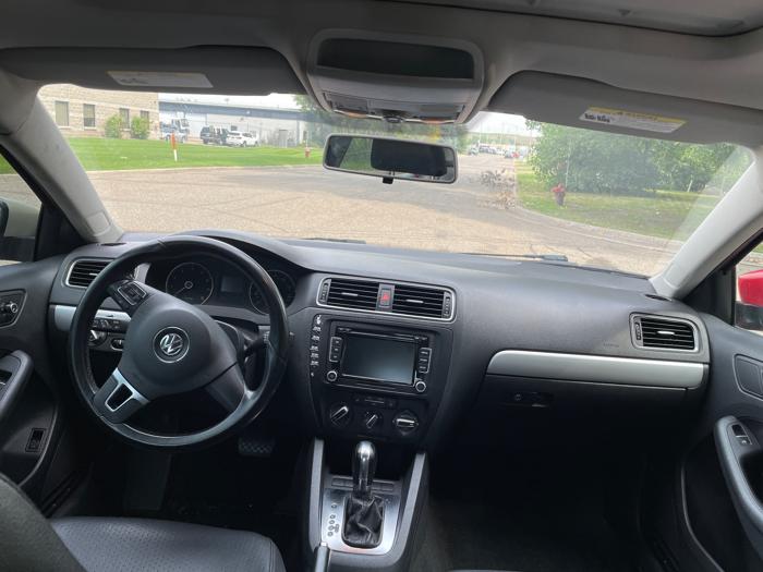 2013 volkswagen jetta se with 112084 miles for sale near burnsville, minnesota 06d2cc32567946a8891e6734dce819fe.jpeg