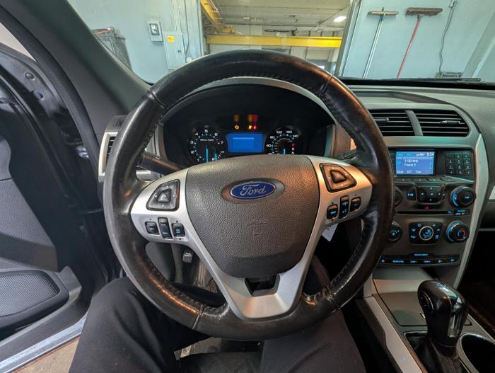 2012 ford explorer xlt-4wd with 187791 miles for sale near elk-river, minnesota 06d3f727c4254ef6b33308cc3830d2f0.jpg