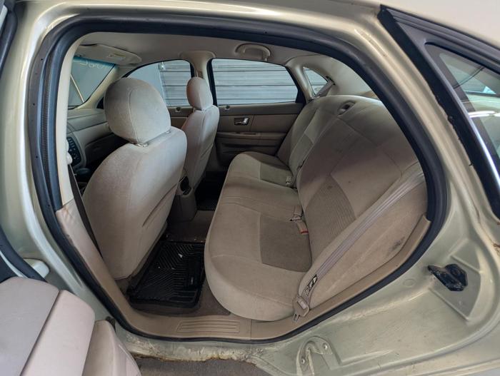 2003 ford taurus se-ffv with 138661 miles for sale near elk-river, minnesota 06e8509344344f6aa743c200362ca5f6.jpg