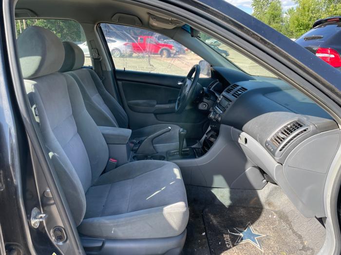 2003 honda accord lx-sedan-at with 277614 miles for sale near elk-river, minnesota 0707de8e967d48029e79c2a4c8de5dbe.jpeg