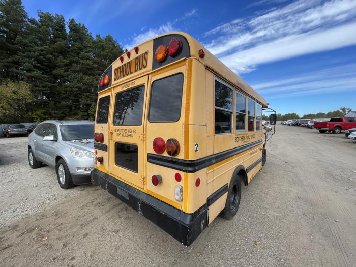 1998 chevrolet express sel with 71763 miles for sale near elk-river, minnesota 0732d0f766464b189c98ca77fb6e80b3.jpg