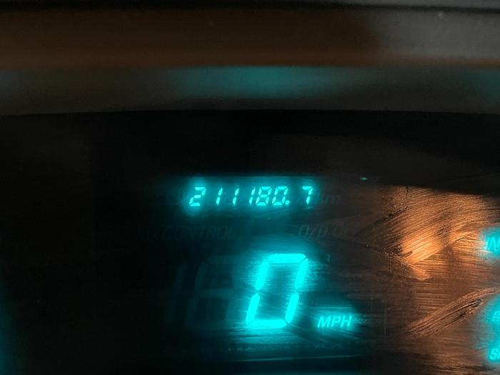 1997 lincoln town-car with 211180 miles for sale near elk-river, minnesota 0734fb3ca0824e0881a4c28e5a922f00.jpg