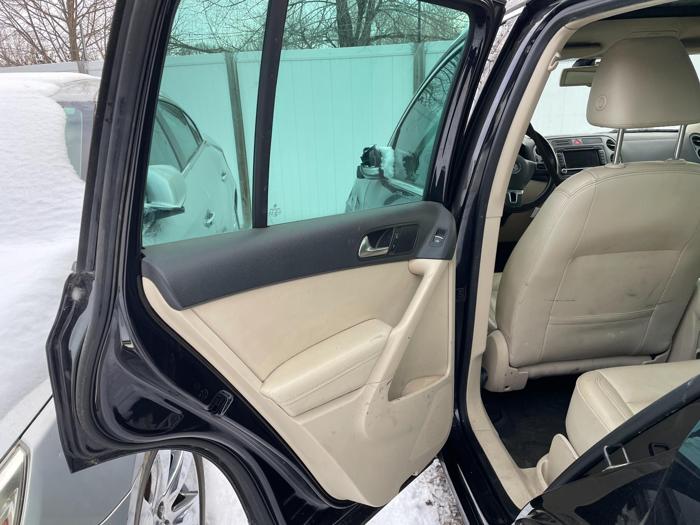 2011 volkswagen tiguan s with 146319 miles for sale near elk-river, minnesota 076580c9470d43358313036d53409cba.jpg