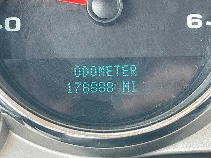 2008 chevrolet silverado-1500 work-truck-ext.-cab-std.-box-4wd with 178888 miles for sale near elk-river, minnesota 076601fcfc1147749820aa3dd45b1c6e.jpeg