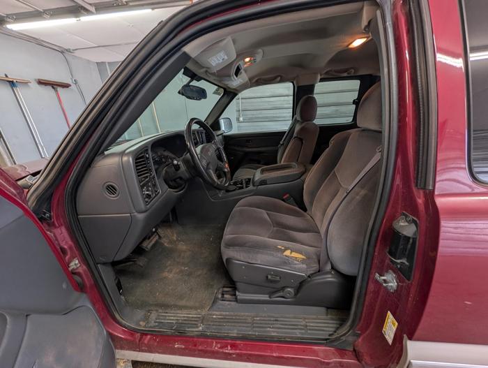 2006 gmc sierra-1500 sl-ext.-cab-4wd with 169458 miles for sale near elk-river, minnesota 0769561a9a2443138ce7c27162d3a467.jpg