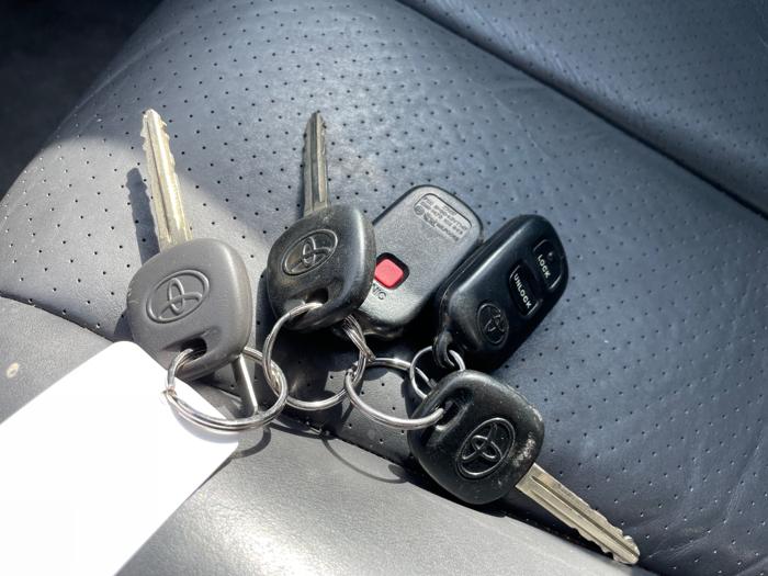 2000 toyota camry-solara se with 91322 miles for sale near elk-river, minnesota 076b770d03804910afbcf2f48843dd5d.jpeg