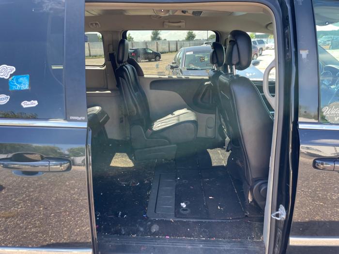2014 chrysler town-&-country touring with 161623 miles for sale near elk-river, minnesota 07954b1d5b174ab59a5f23fe1288056e.jpeg