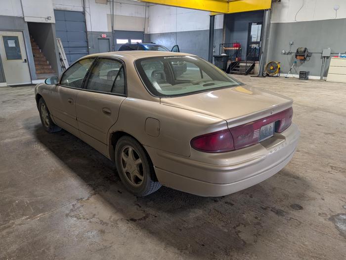 2004 buick regal ls with 238609 miles for sale near elk-river, minnesota 07bcd40251594bd8b84e1b22937a5804.jpg