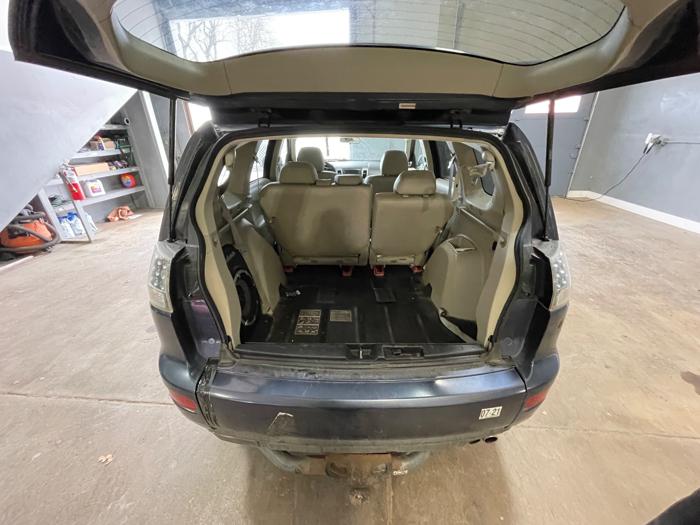 2007 mitsubishi outlander xls-4wd with 138862 miles for sale near elk-river, minnesota 08280b1f2be348f0921f12e03e08c4ed.jpeg