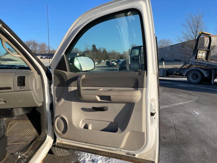 2009 gmc sierra-1500 work-truck with 124953 miles for sale near elk-river, minnesota 083dcf22d9ab4dcf8193ec9f7d7e2b86.jpg
