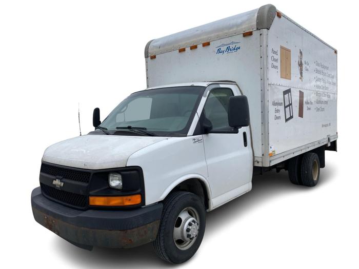2006 chevrolet express g3500 with 121772 miles for sale near elk-river, minnesota 084981965187418a835d1080eef25e1b.jpg