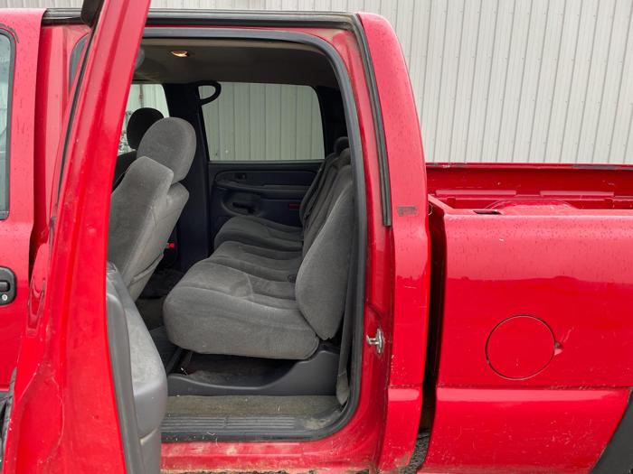 2004 Chevrolet Silverado 2500