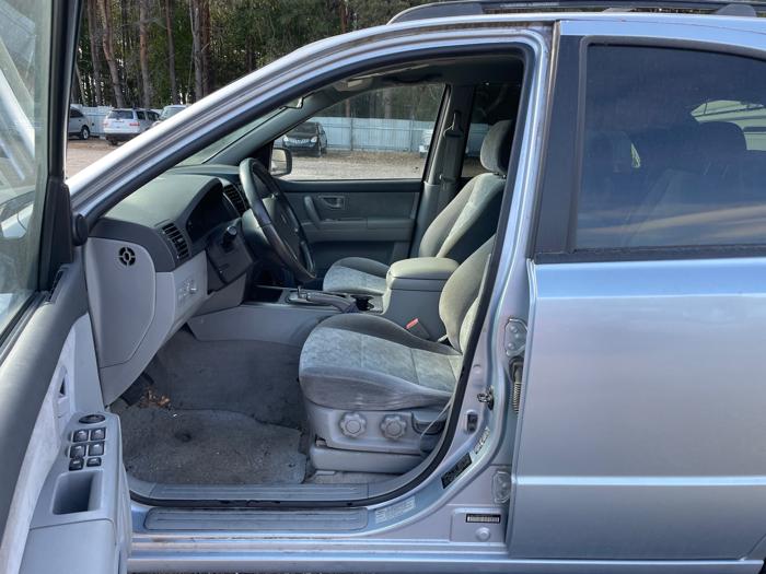 2005 kia sorento lx-2wd with 124219 miles for sale near elk-river, minnesota 0855283d89784dd6a6413156ff52e3ae.jpeg