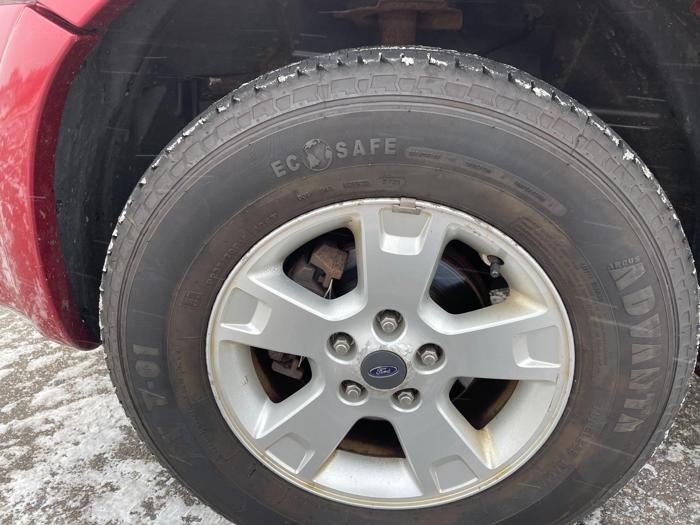 2007 ford escape with 191930 miles for sale near elk-river, minnesota 087f0ab2468f4f948eeacd2156d458d4.jpg