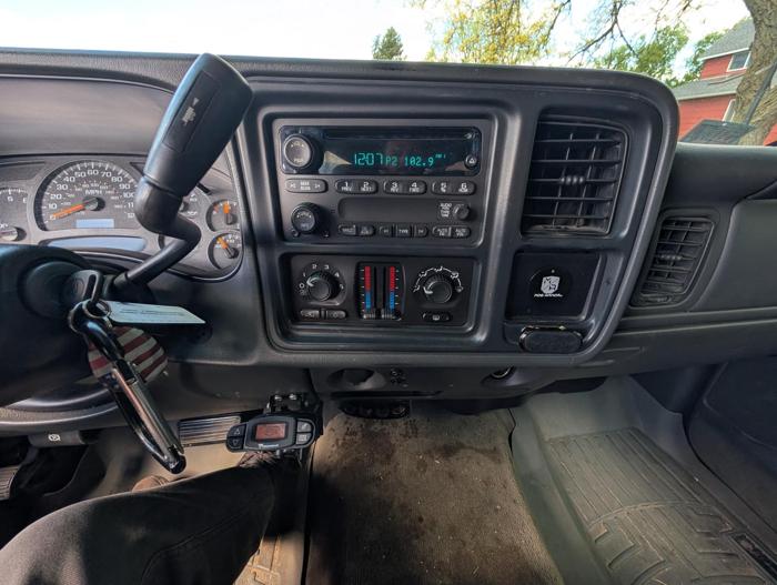 2005 chevrolet silverado-2500hd work-truck-crew-cab-short-bed-4wd with 743212 miles for sale near elk-river, minnesota 08848c0f79ab4502ae375d2184d32ccc.jpg