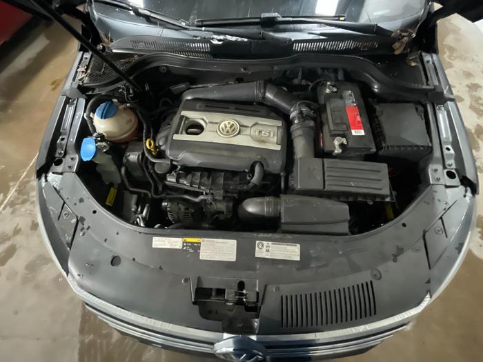 2014 volkswagen cc sport with 105571 miles for sale near elk-river, minnesota 0895b8b265a1439b87af3178d2dc0812.jpg
