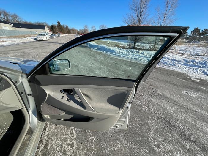 2011 toyota camry base-6-spd-at with 107166 miles for sale near elk-river, minnesota 089a3895d39b4b5bb755e389f136ded9.jpeg