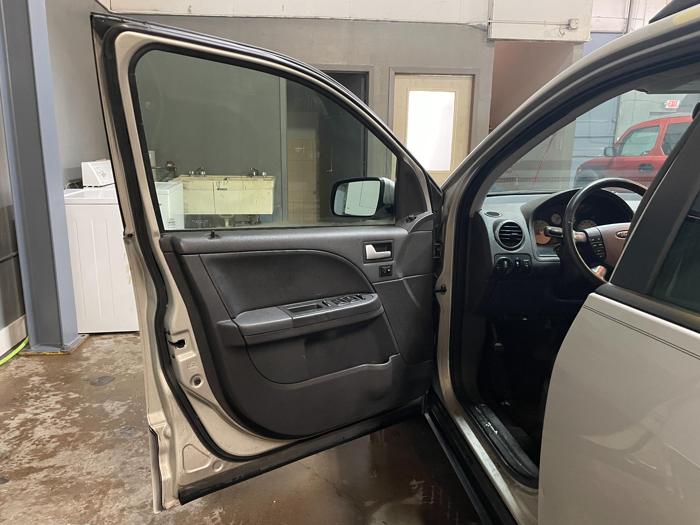 2006 ford freestyle limited with 145331 miles for sale near elk-river, minnesota 08b6174371554ad397571915a0d1c522.jpg