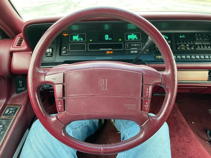 1992 oldsmobile ninety-eight regency-elite for sale near elk-river, minnesota 08e883a2744d42ecb267a1cca5fc334f.jpeg