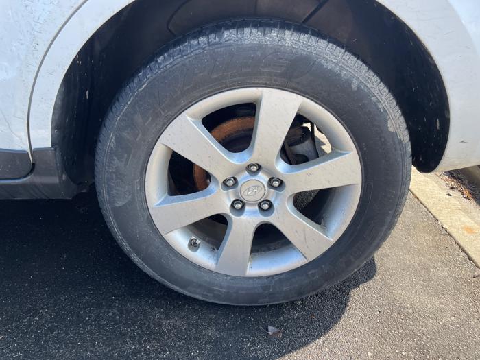 2009 hyundai santa-fe limited-awd with 206664 miles for sale near burnsville, minnesota 08efb25171454bf586101df70464d89a.jpeg