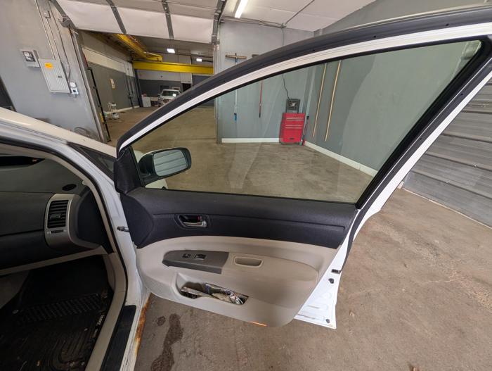 2006 toyota prius 4-door-liftback with 297498 miles for sale near elk-river, minnesota 091b1dd8659641a5b9afbf9e0e628ffa.jpg
