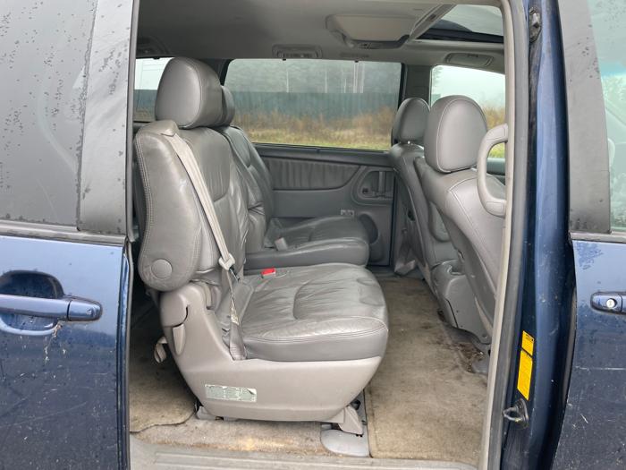 2005 toyota sienna xle-awd with 227174 miles for sale near elk-river, minnesota 091d30d9bffd4708ad17f35ee738472a.jpeg